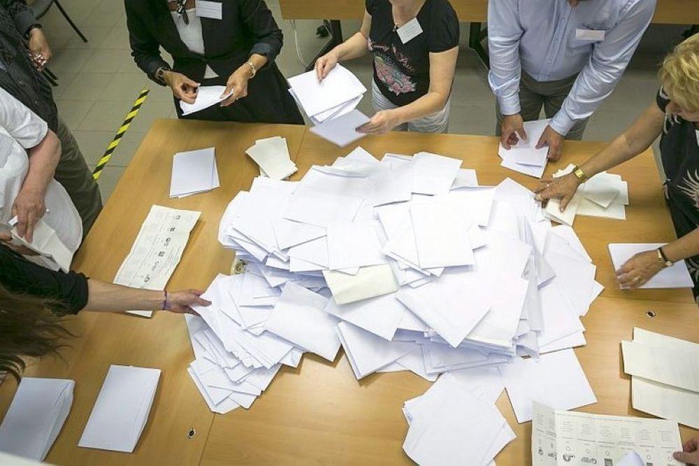 Politikai alapú tisztogatás zajlik a bajai szavazatszámláló bizottságokban?