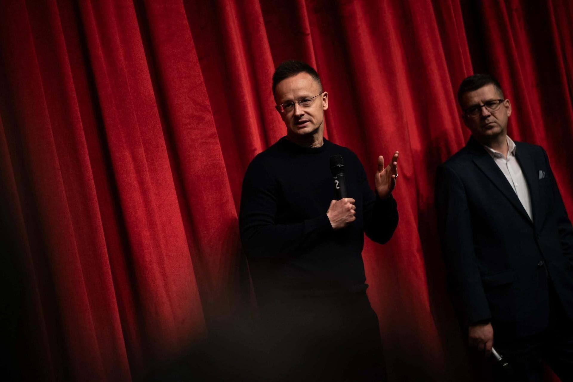 Ukrajna szerint Szijjártó Péter hazudott arról, hogy miről beszéltek a bekéretett kijevi nagykövetségi ügyvivővel