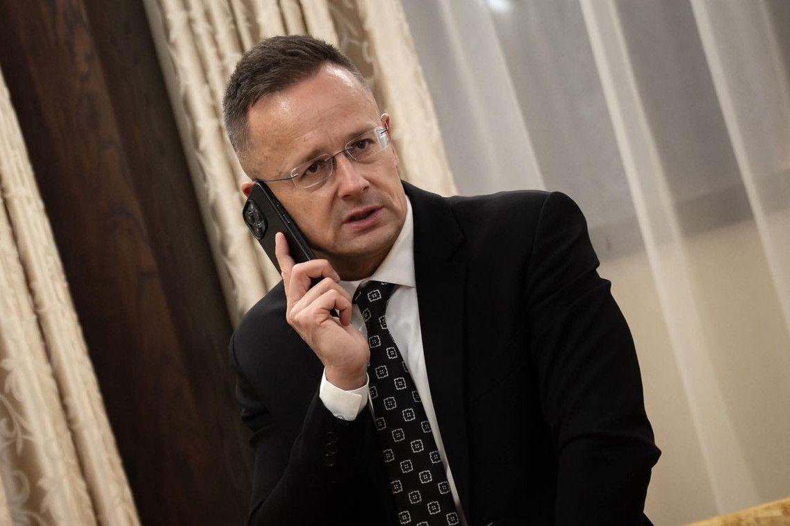 Az európai sajtót intenzíven foglalkoztatja Szijjártó moszkvai forródrótja