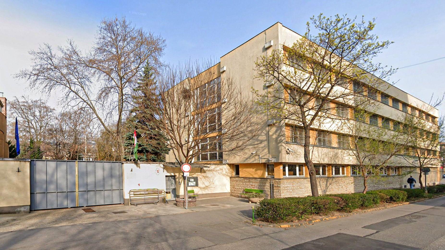 Újabb bűncselekményekkel gyanúsítják a Szőlő utcai javítóintézet volt igazgatóját