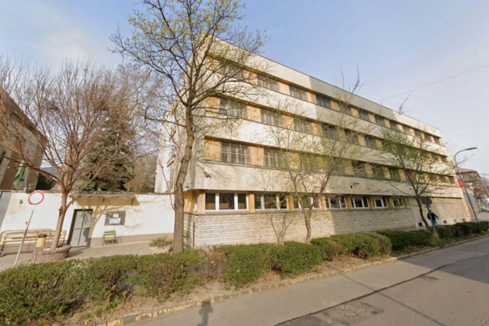 A Fidesz szavazóbázisát is megosztja a kormány reakciója a Szőlő utcai ügyre