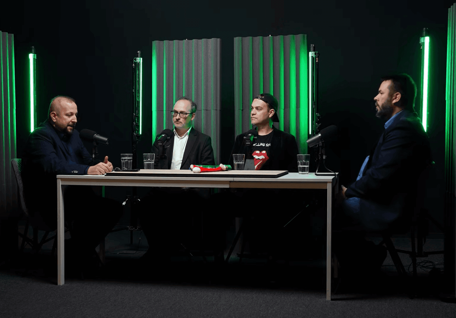 Szabadsajtó Klub: A Szőlő utcai ügy politikai felelőssége Pintér Sándorig ér