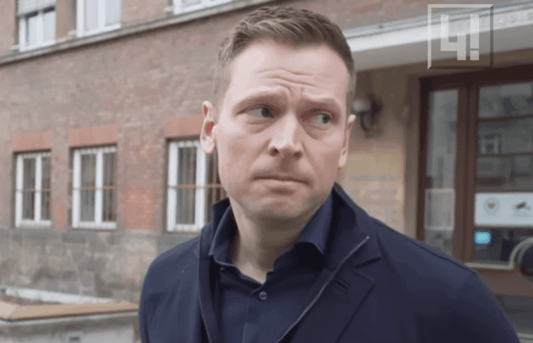 Tiborcz István eladta a Karmelita mellett lévő villáját, de nem került messze a NER-től  