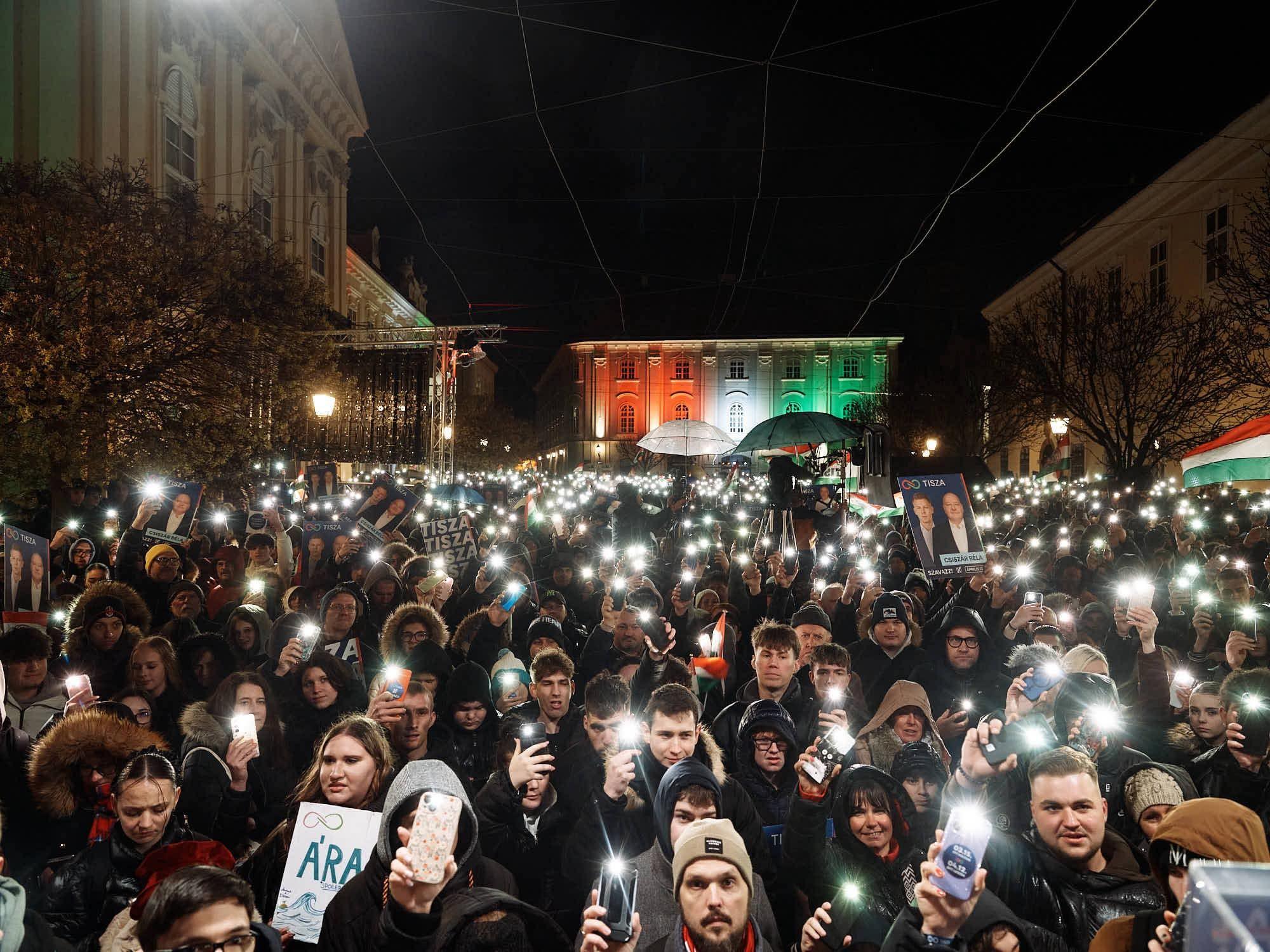 Publicus: 9 százalékponttal vezet a Tisza Párt a biztos szavazó pártválasztóknál