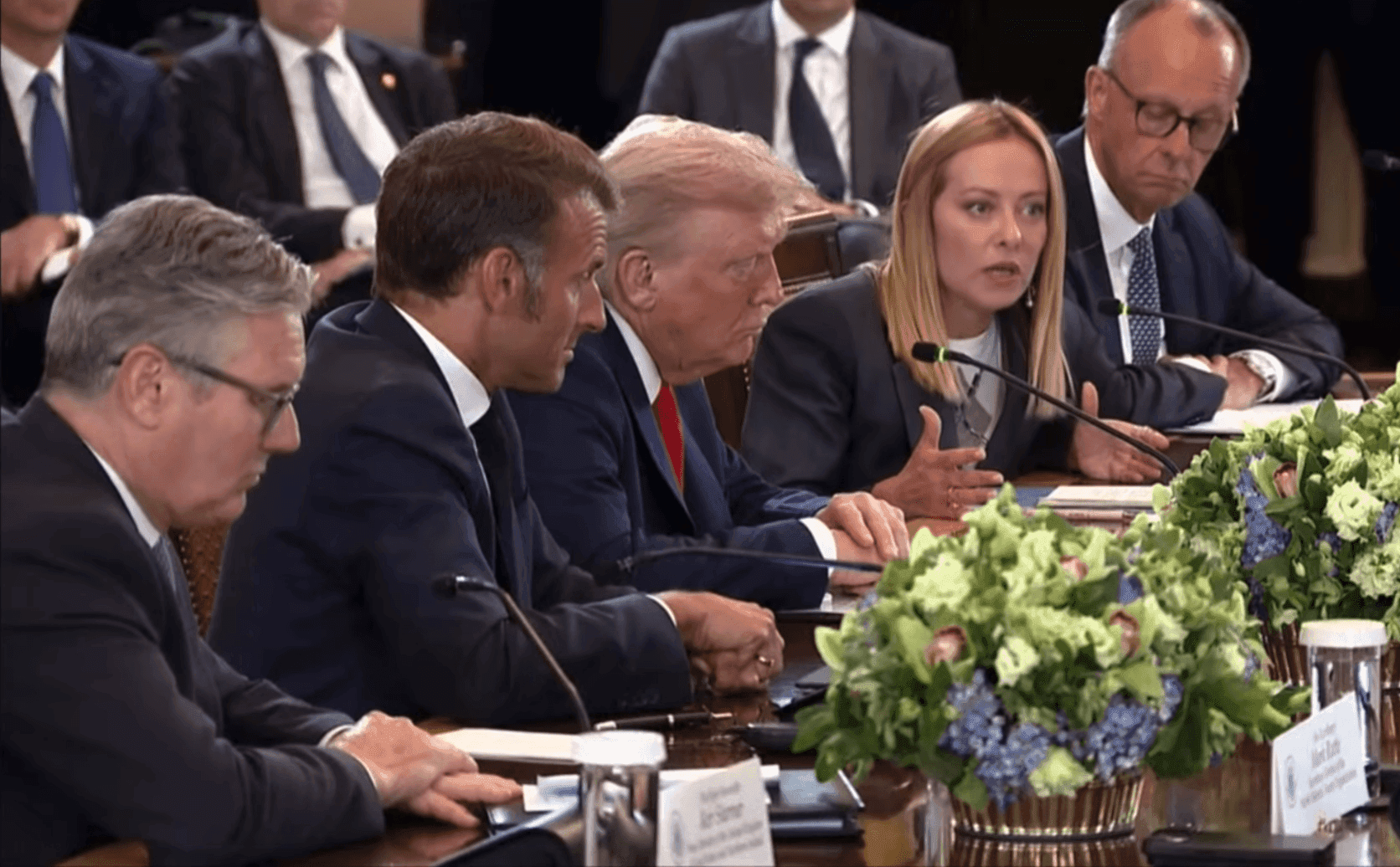 Trump Putyint is felhívta, ideje találkoznia Zelenszkijjel