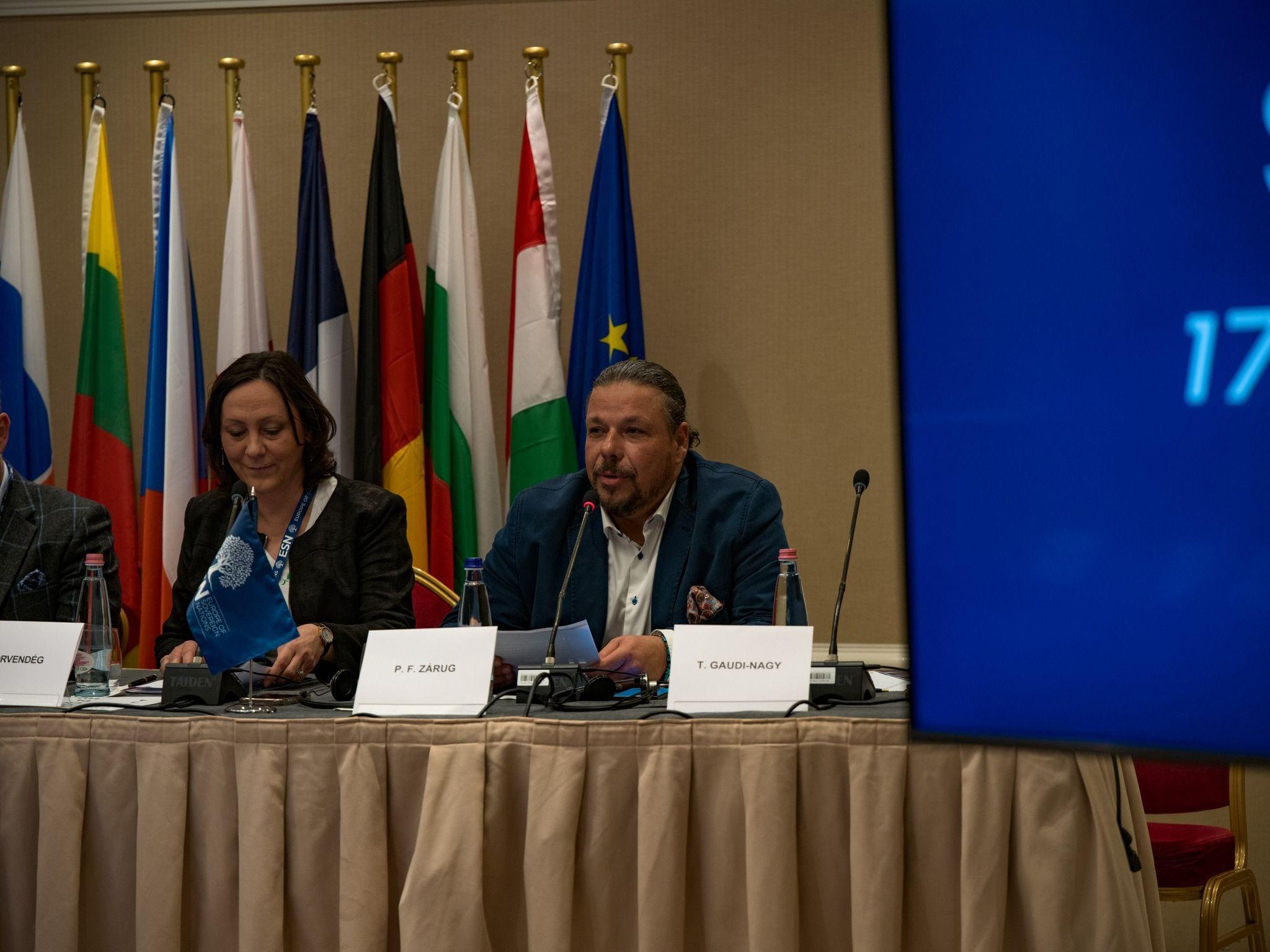 Zárug Péter Farkas: „A 2026-os választást a bizonytalanok döntik el”