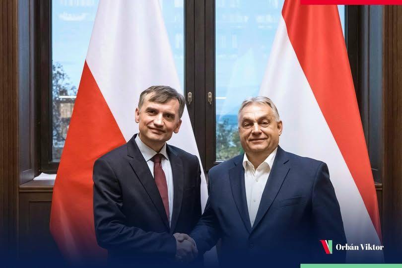 Újabb lengyel politikus kérhet menedékjogot Magyarországon a lengyel sajtó szerint